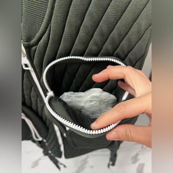 Louis Vuitton Virgil Abloh Multi 3D Pocket Utility Vest Men Size XL - Picture 8 of 17